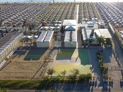 01_bagno_umberto_sport_in_spiaggia_milano_marittima.jpg