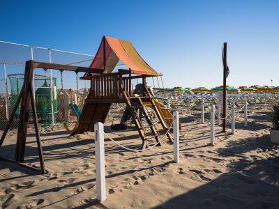 02_spiaggia_milano_marittima.jpg